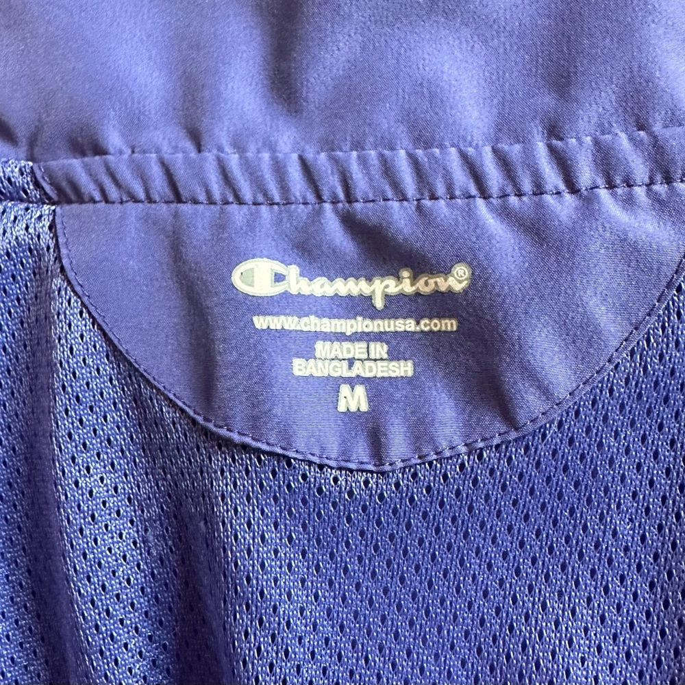 Champion Nylon Windbreaker Size Medium